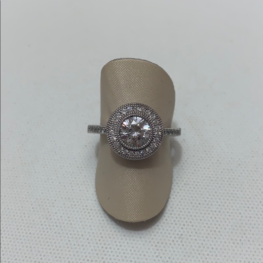 Halo Ring